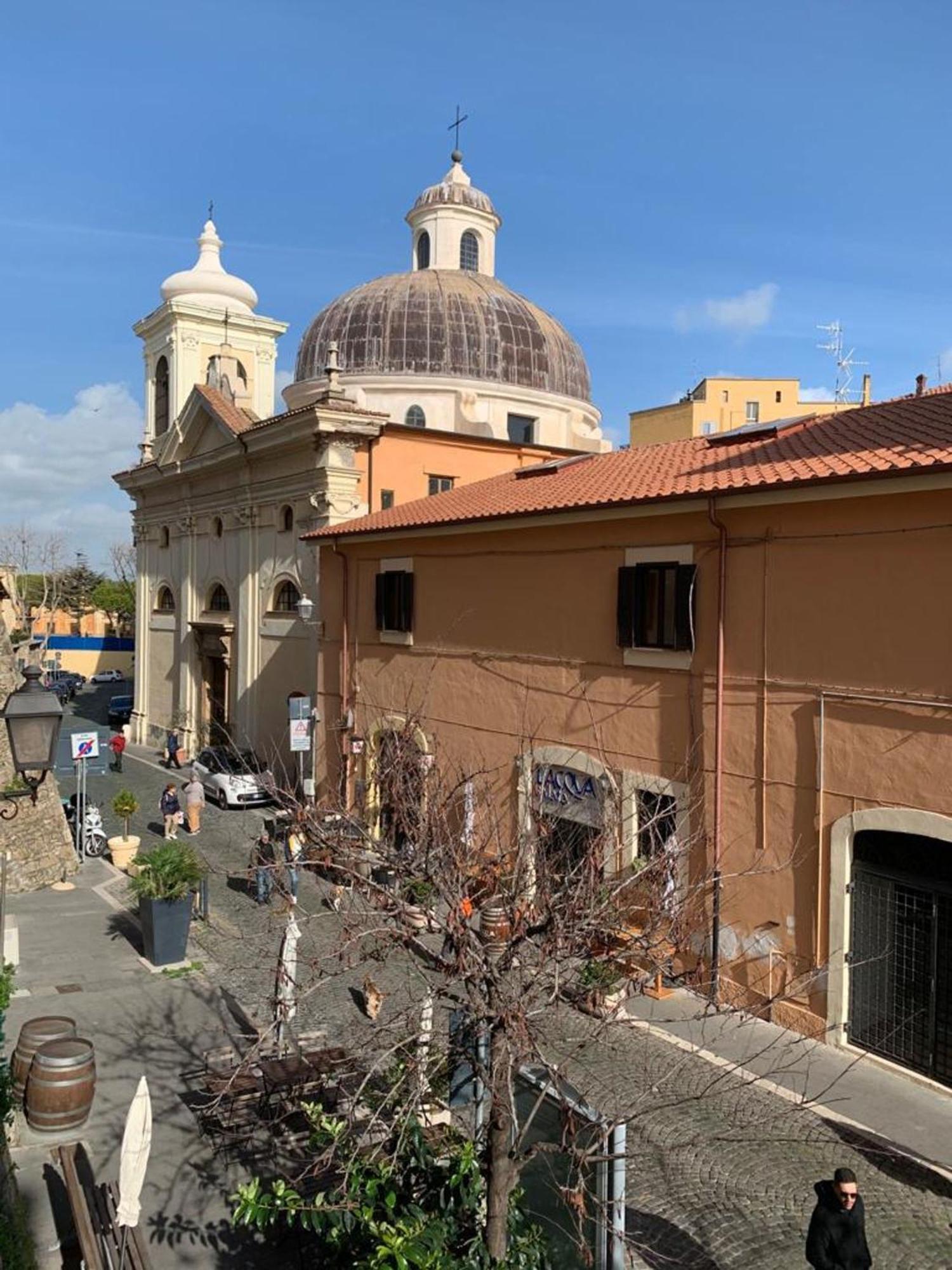 Old Town Nest In Civitavecchia Ngoại thất bức ảnh